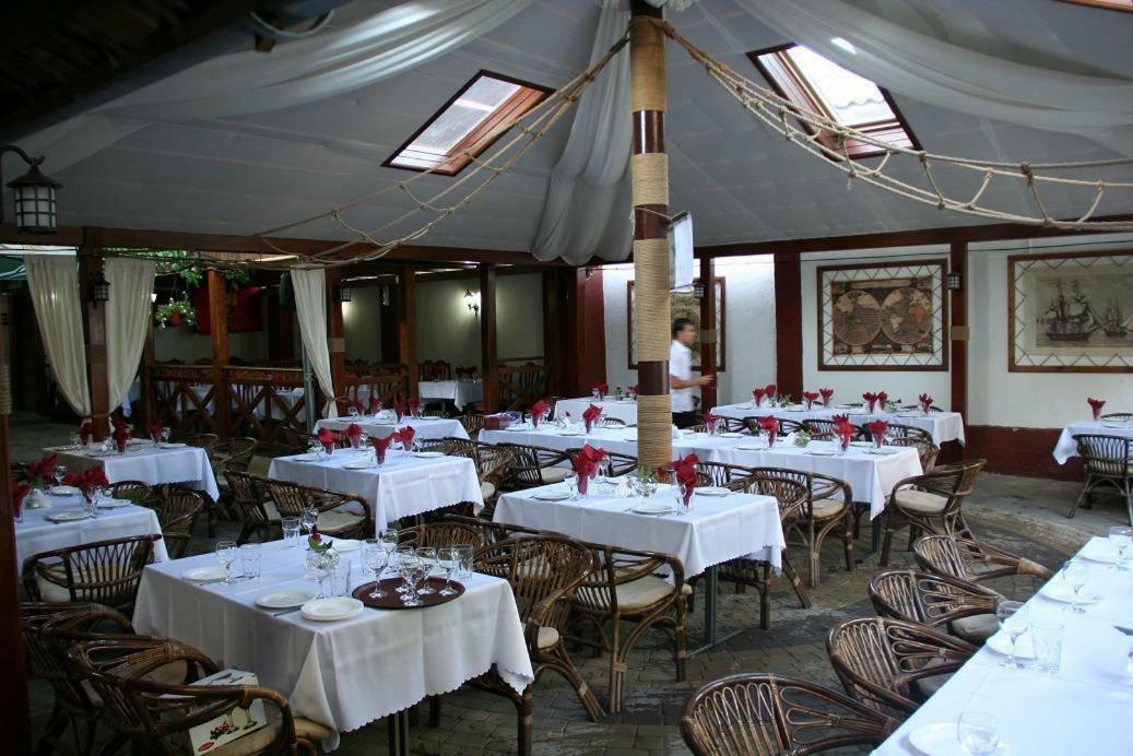 Marco Polo, Cahul Hotel ภายนอก รูปภาพ